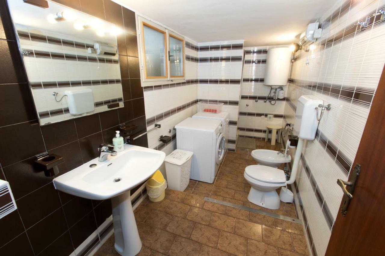 Sobe Pri Anici Hotel Koper Buitenkant foto